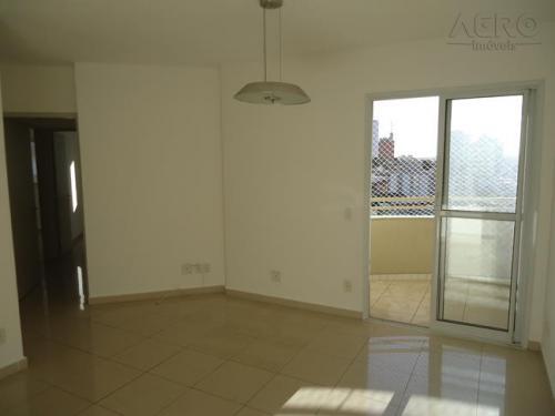 Apartamento à venda com 2 quartos, 65m² - Foto 4