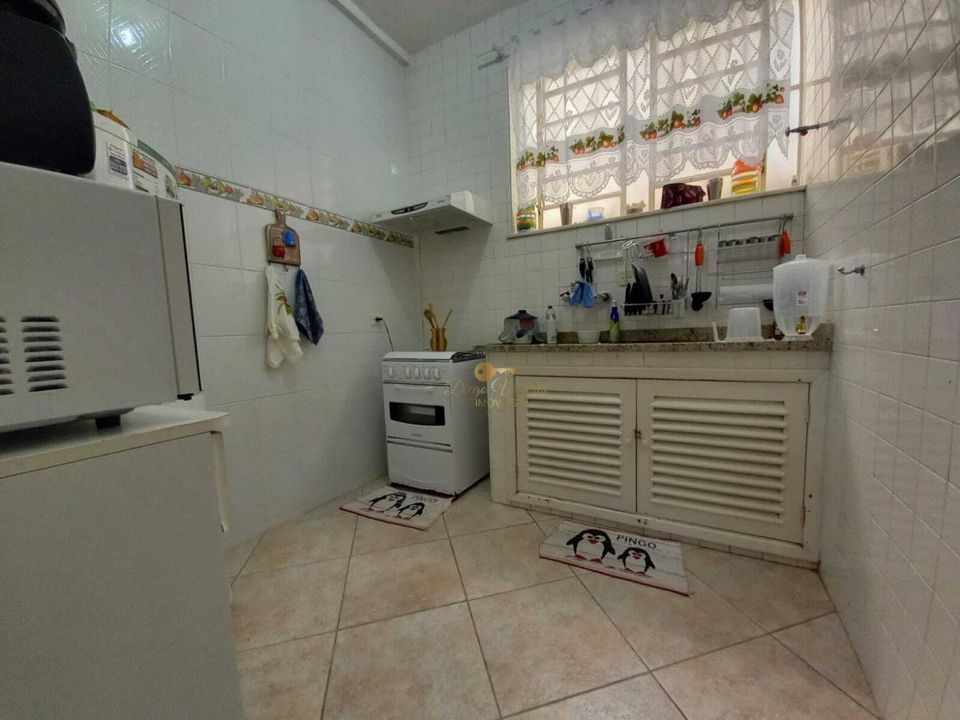 Casa de Condomínio à venda com 3 quartos, 300m² - Foto 5