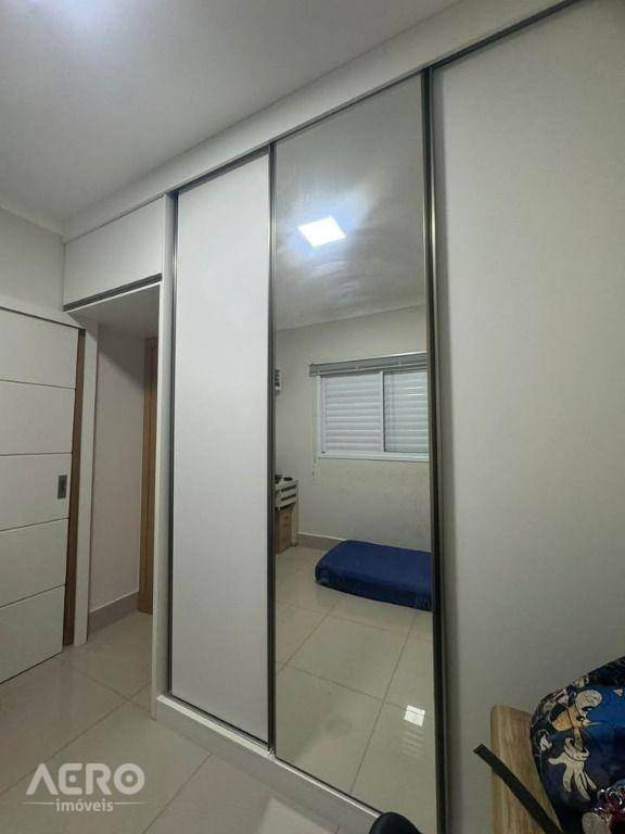 Casa à venda e aluguel com 3 quartos, 119m² - Foto 8