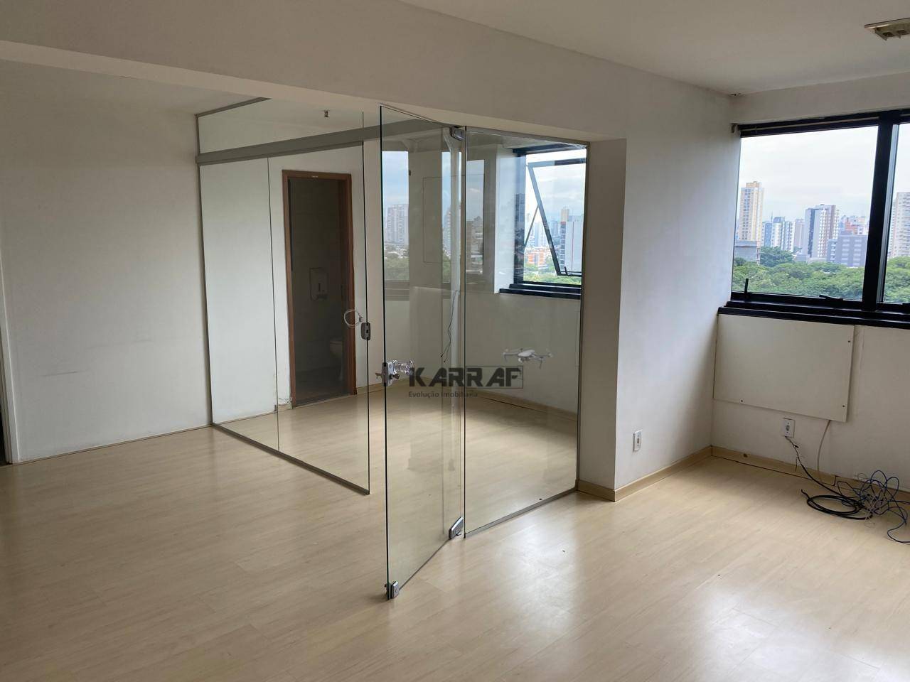 Conjunto Comercial-Sala para alugar, 63m² - Foto 2