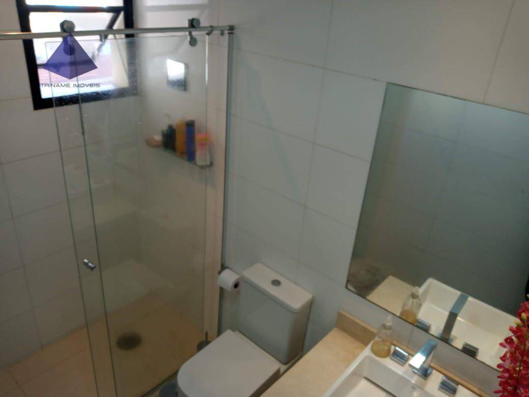 Apartamento para alugar com 3 quartos, 130m² - Foto 18