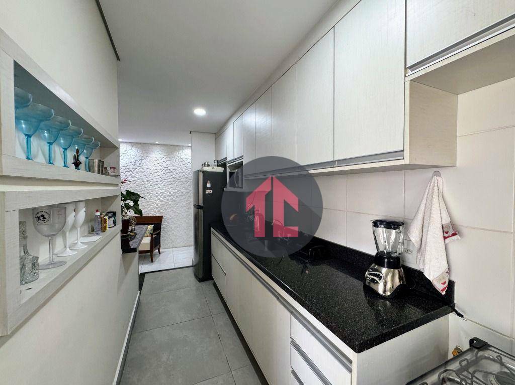 Apartamento à venda e aluguel com 2 quartos, 65m² - Foto 7