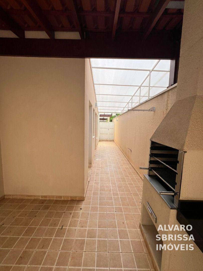 Casa de Condomínio para alugar com 3 quartos, 113m² - Foto 3