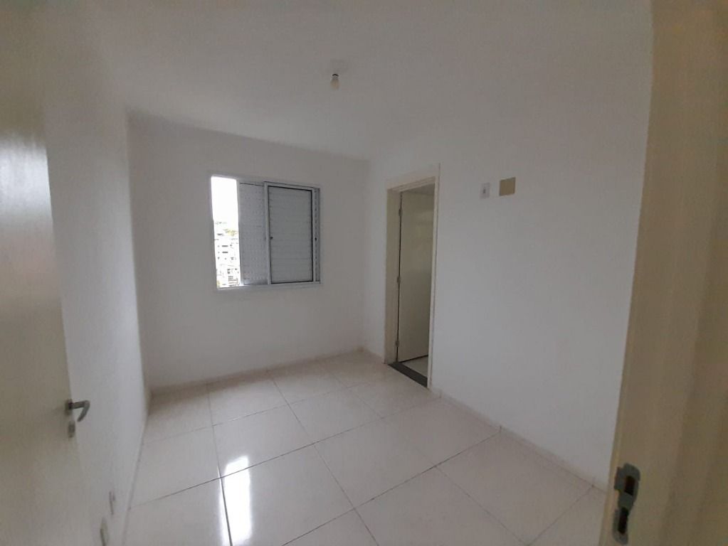 Apartamento à venda com 2 quartos, 55m² - Foto 13