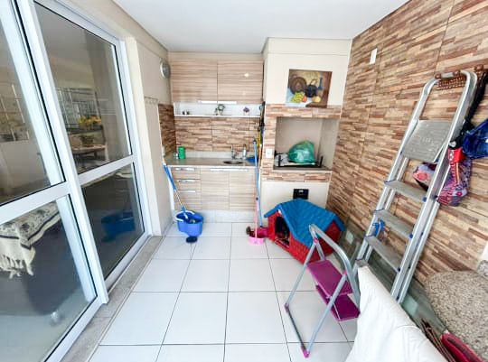 Apartamento à venda com 3 quartos, 97m² - Foto 9