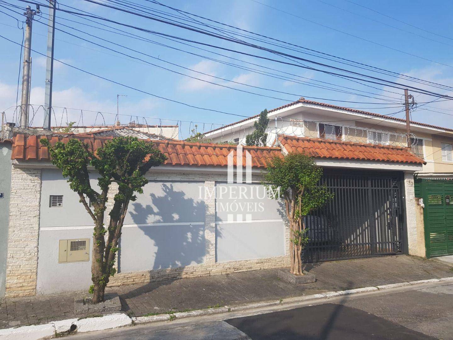 Casa à venda com 3 quartos, 120m² - Foto 1