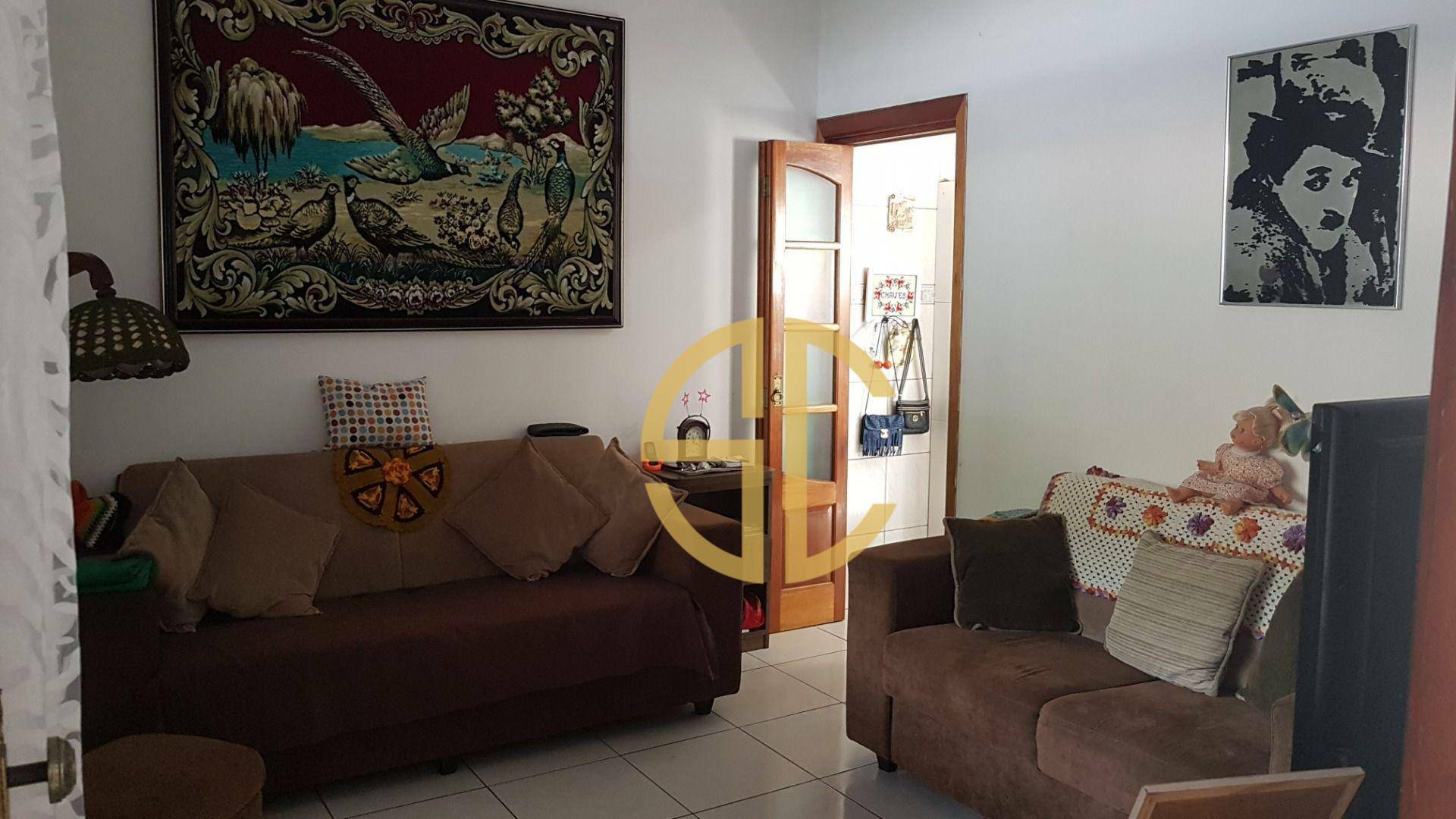 Casa à venda com 2 quartos, 92m² - Foto 4