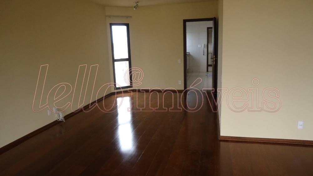 Apartamento para alugar com 3 quartos, 202m² - Foto 3