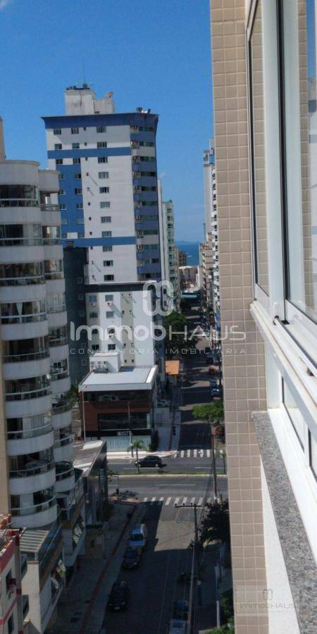 Apartamento à venda com 3 quartos, 106m² - Foto 29