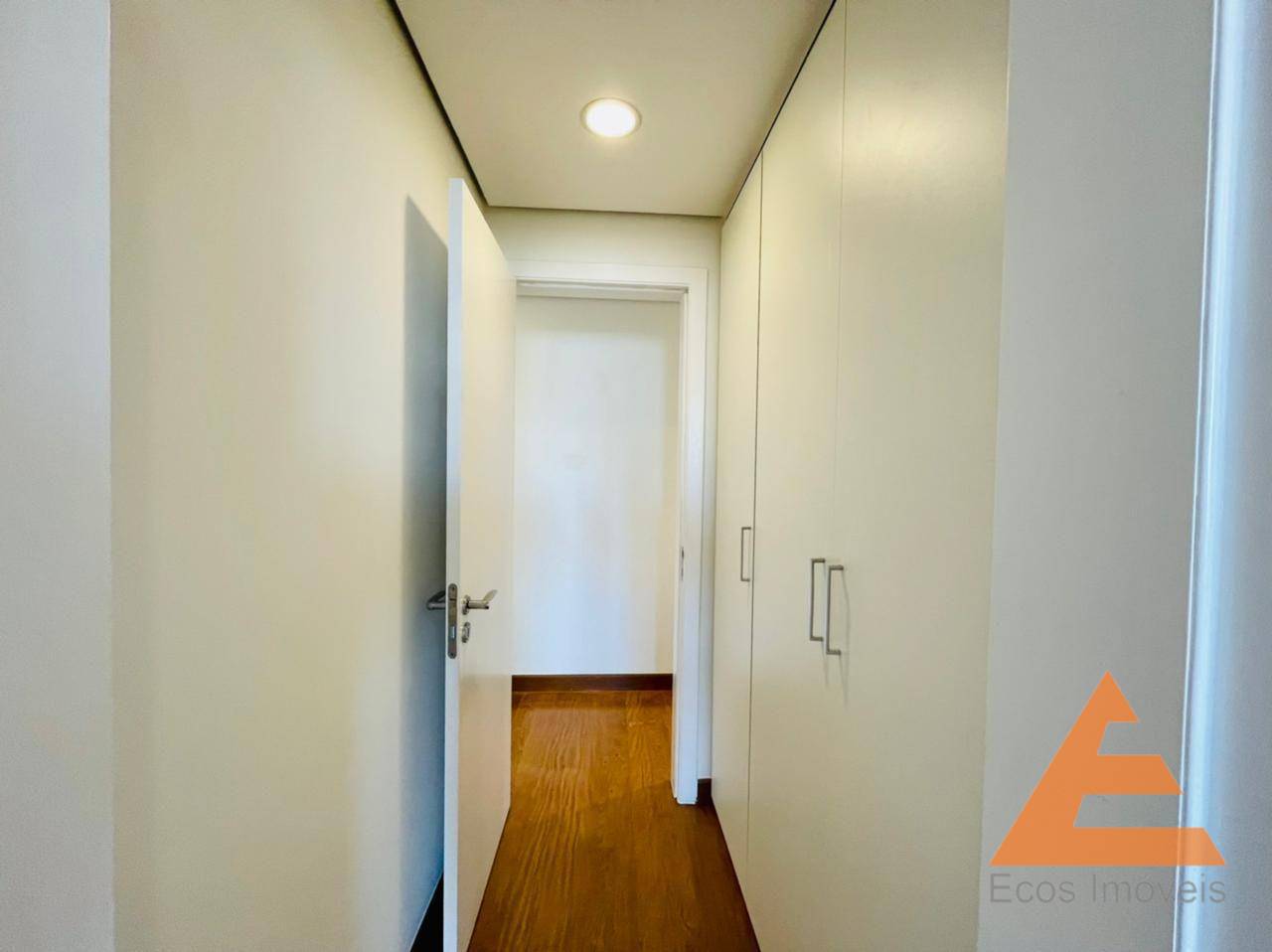 Apartamento à venda com 3 quartos, 215m² - Foto 42