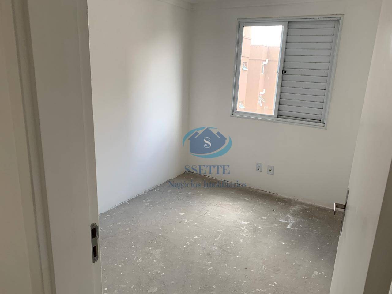 Apartamento à venda com 2 quartos, 50m² - Foto 4