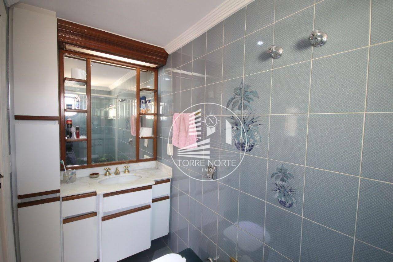 Apartamento à venda com 3 quartos, 115m² - Foto 15