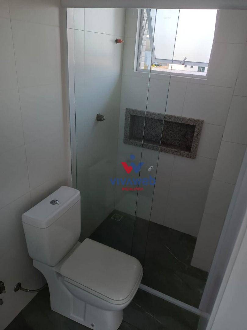 Apartamento à venda com 2 quartos, 62m² - Foto 11