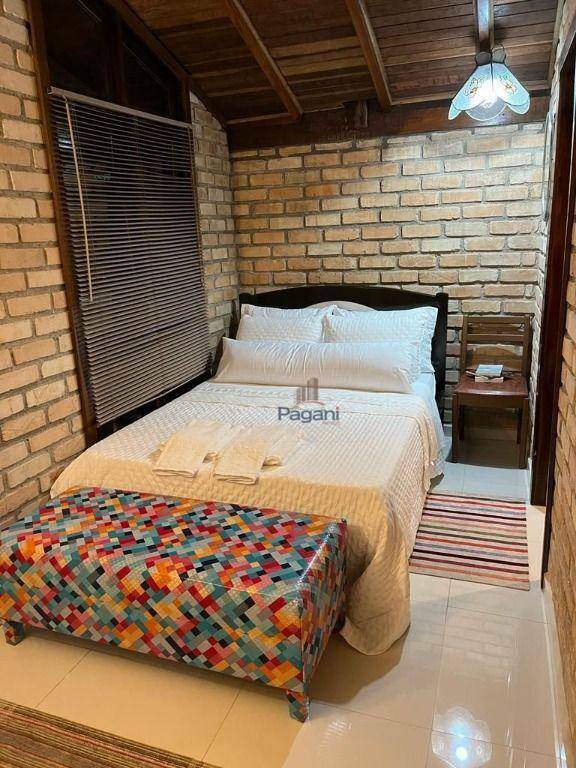 Casa à venda com 5 quartos, 380m² - Foto 13