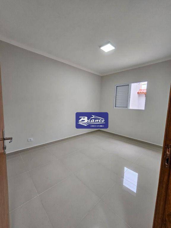 Casa à venda com 3 quartos, 85m² - Foto 7