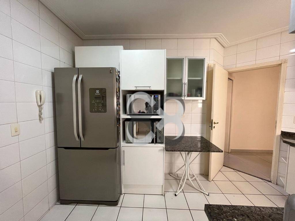 Apartamento à venda e aluguel com 3 quartos, 110m² - Foto 7