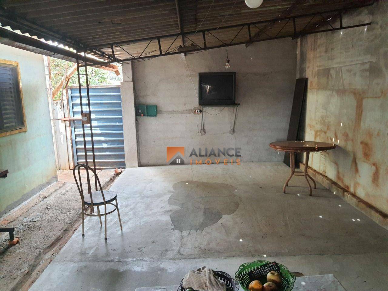 Chácara à venda e aluguel com 2 quartos, 110m² - Foto 5