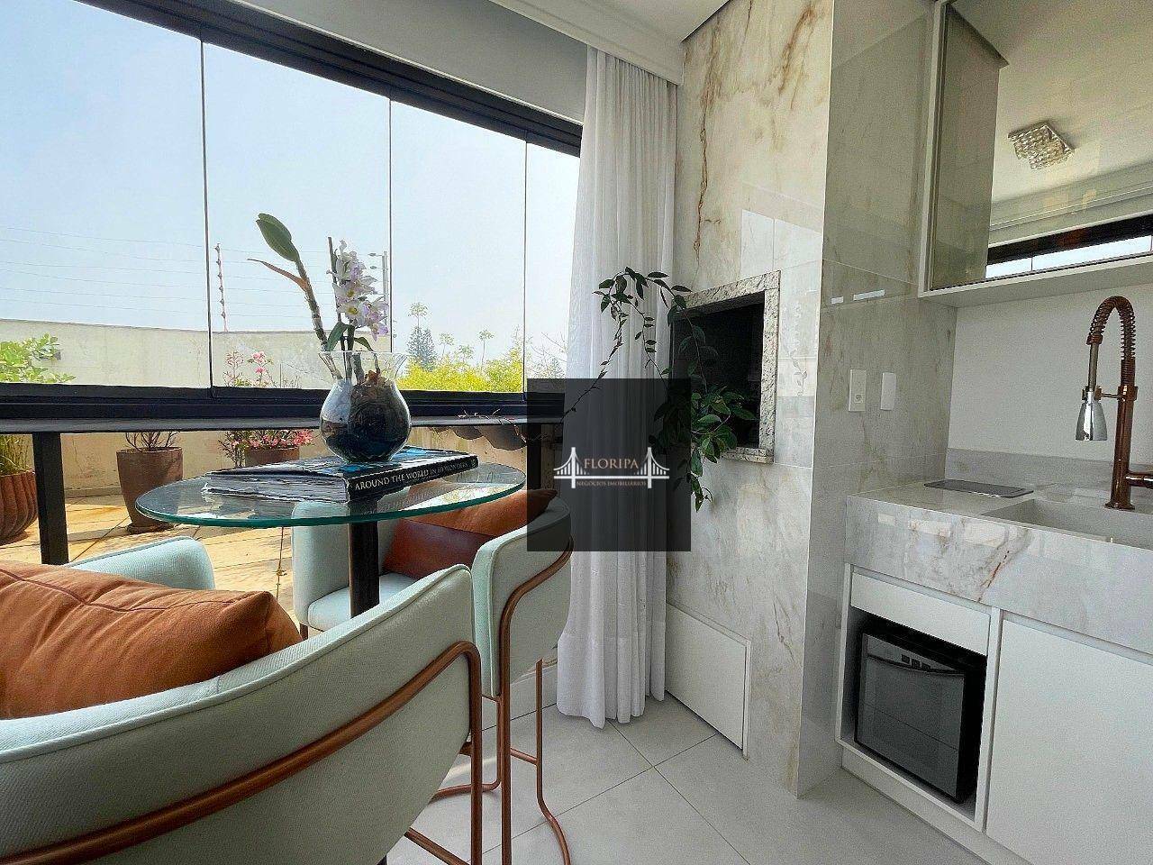 Apartamento à venda com 2 quartos, 64m² - Foto 2