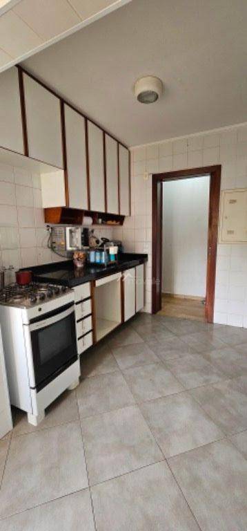 Apartamento à venda com 3 quartos, 91m² - Foto 12