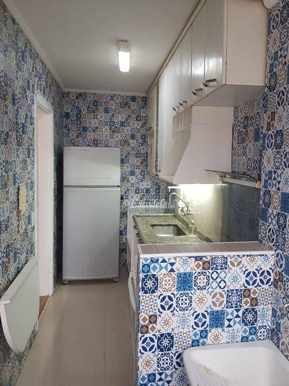 Apartamento à venda com 1 quarto, 43m² - Foto 17