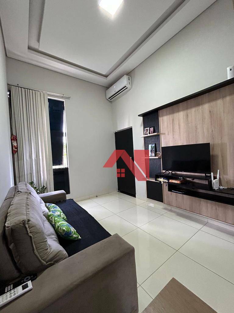 Casa à venda com 3 quartos, 120m² - Foto 2