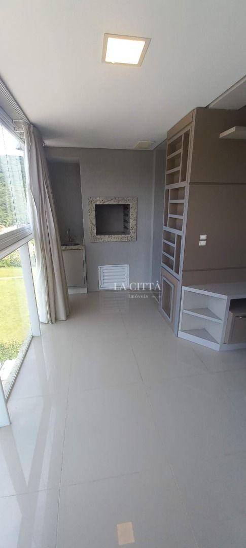 Apartamento para alugar com 2 quartos, 70m² - Foto 16