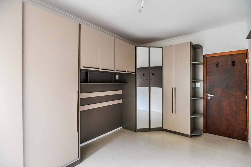 Apartamento à venda com 1 quarto, 37m² - Foto 17