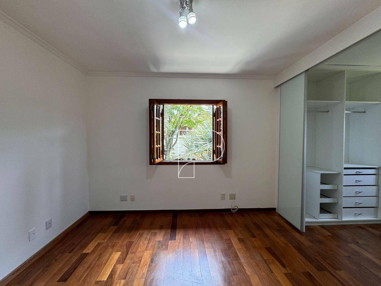 Casa de Condomínio à venda com 3 quartos, 376m² - Foto 31