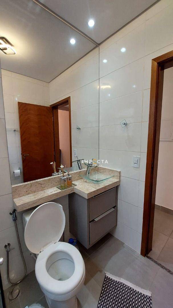 Casa à venda com 2 quartos, 94m² - Foto 16