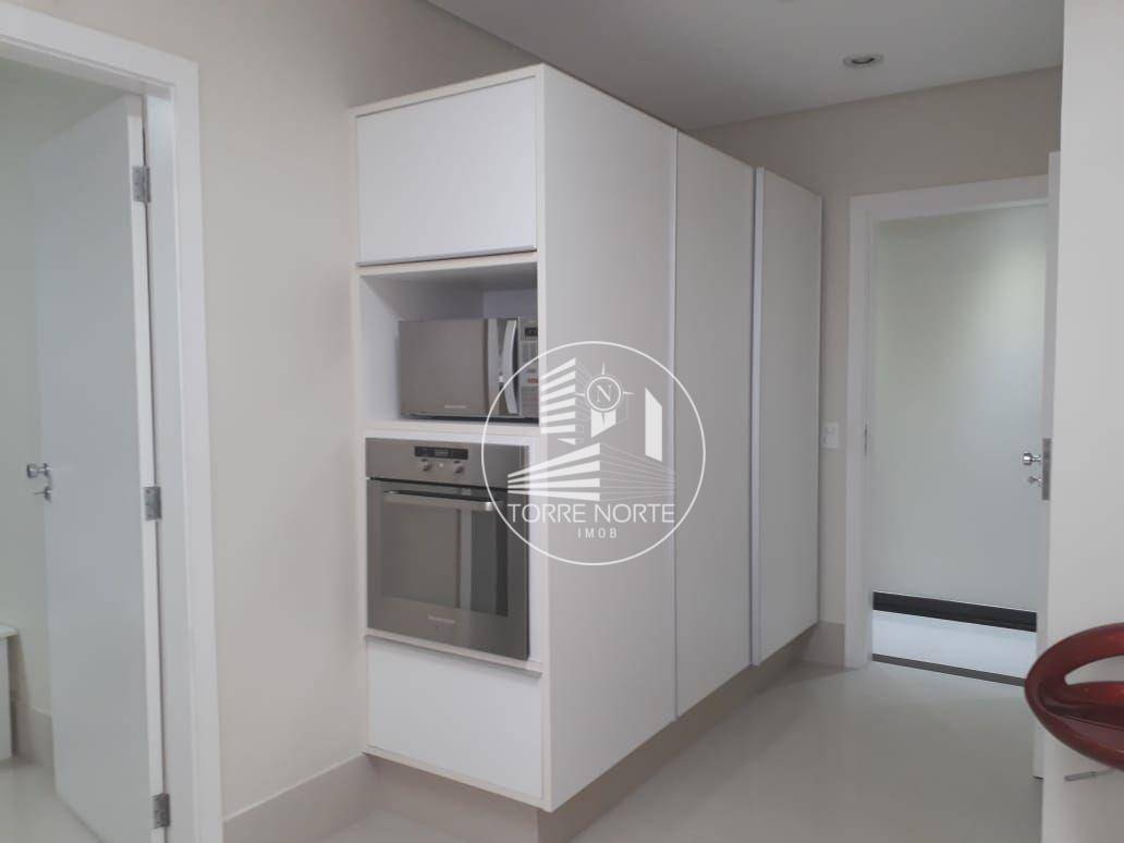 Apartamento à venda com 3 quartos, 250m² - Foto 20