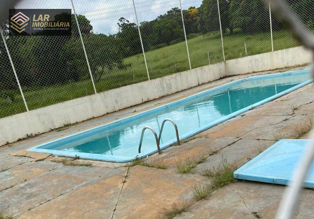 Sítio à venda com 3 quartos, 200m² - Foto 4