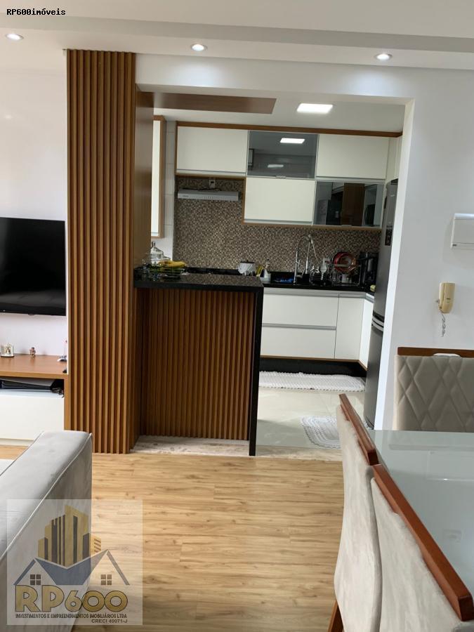 Apartamento à venda com 2 quartos, 60m² - Foto 8