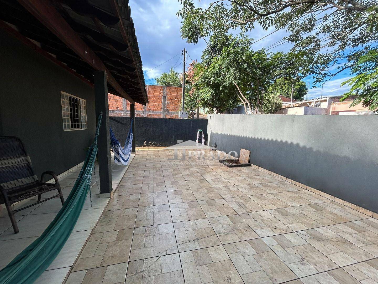 Casa à venda com 3 quartos, 185m² - Foto 3