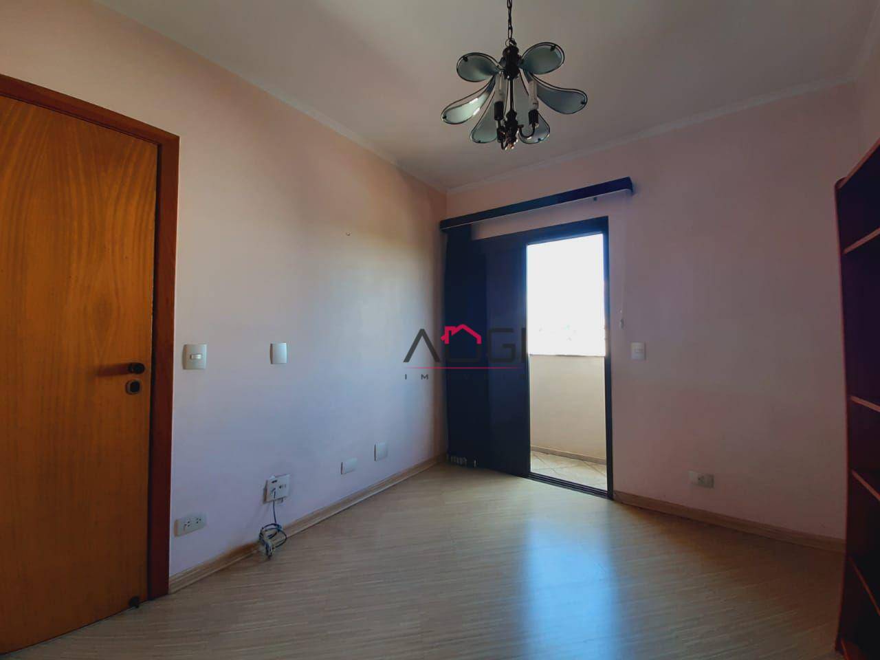 Apartamento à venda e aluguel com 4 quartos, 206m² - Foto 18