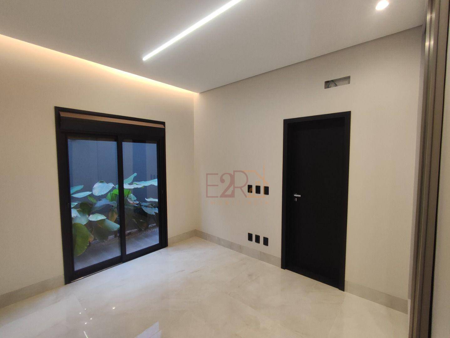 Casa de Condomínio à venda com 3 quartos, 250m² - Foto 12