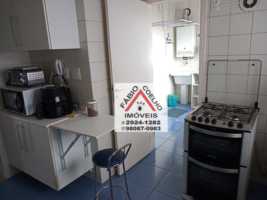 Apartamento à venda com 2 quartos, 112m² - Foto 2