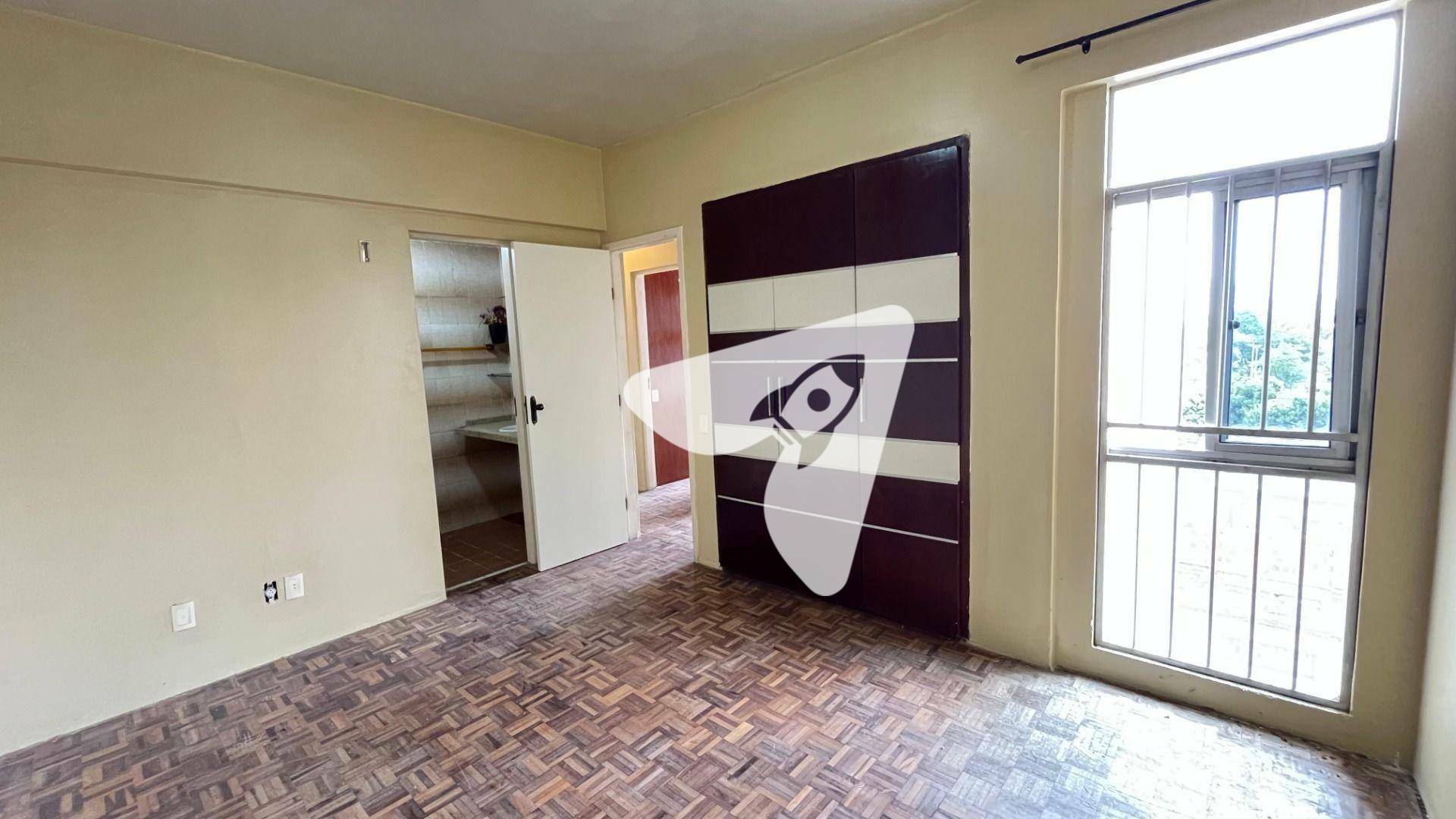 Apartamento à venda com 3 quartos, 121m² - Foto 32