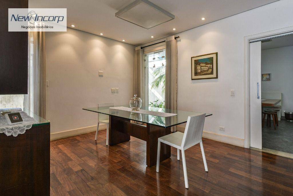 Sobrado à venda com 4 quartos, 375m² - Foto 18