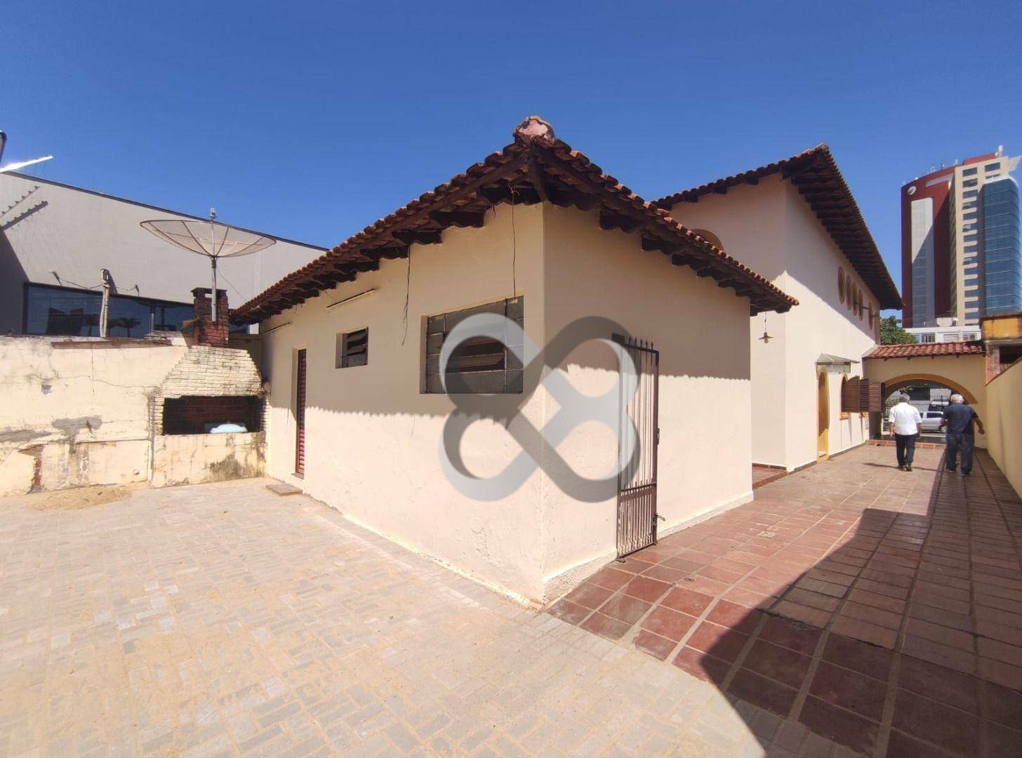 Casa para alugar com 3 quartos, 301m² - Foto 8