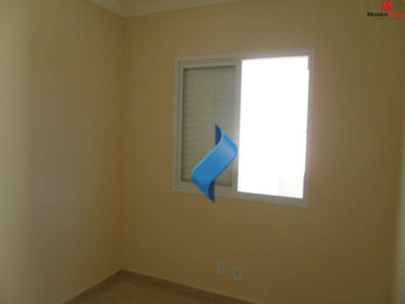 Apartamento à venda com 2 quartos, 50m² - Foto 12