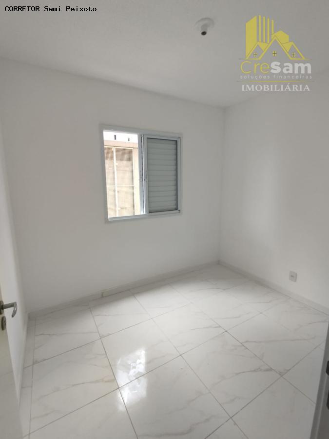 Apartamento para alugar com 2 quartos, 50m² - Foto 13