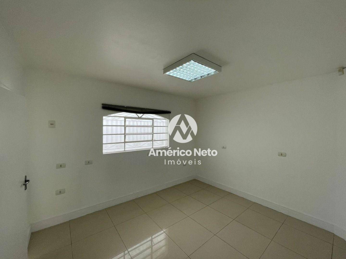 Casa à venda com 3 quartos, 272m² - Foto 32