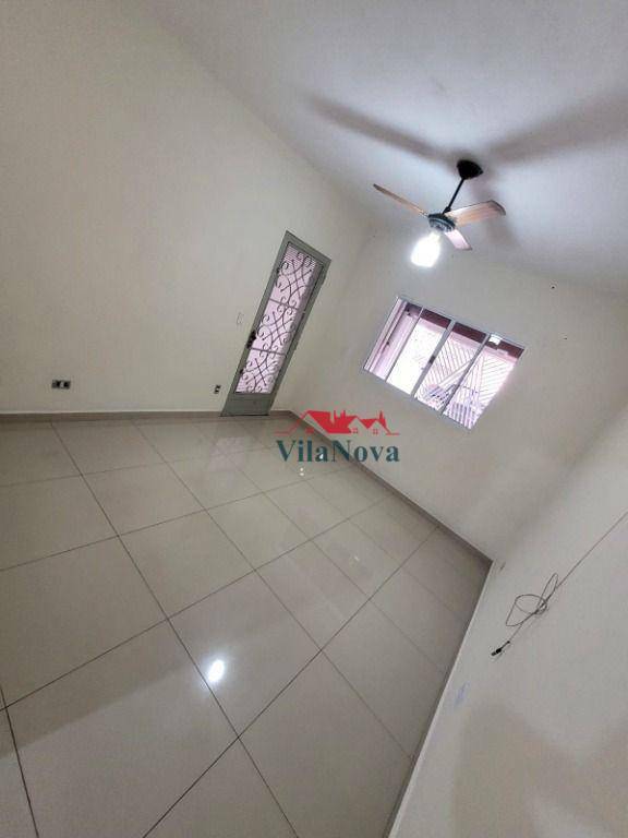 Casa à venda com 2 quartos, 115m² - Foto 4