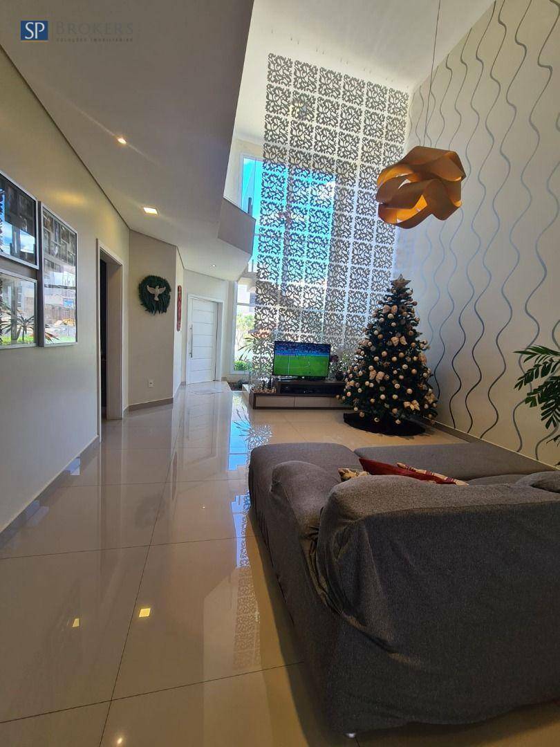 Casa de Condomínio à venda com 4 quartos, 252m² - Foto 3