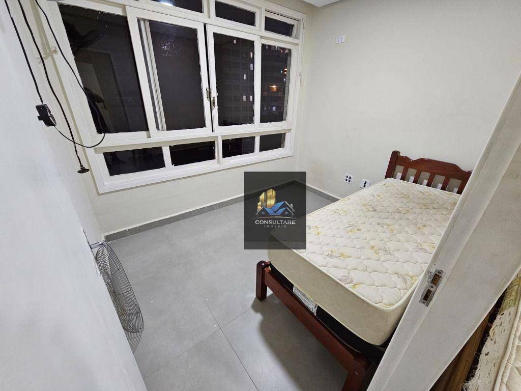 Apartamento para alugar com 2 quartos, 66m² - Foto 12