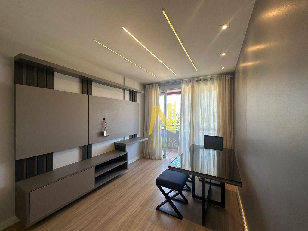 Apartamento à venda com 2 quartos, 64m² - Foto 3