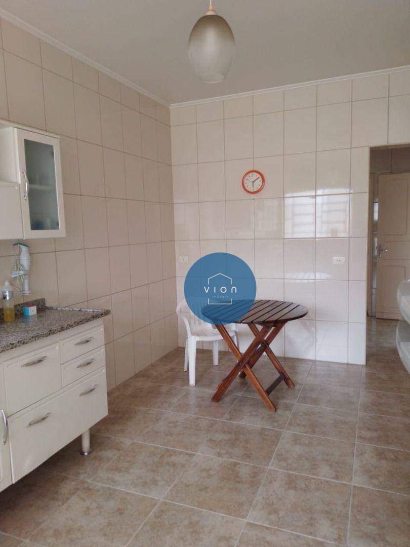 Casa à venda com 3 quartos, 205m² - Foto 22