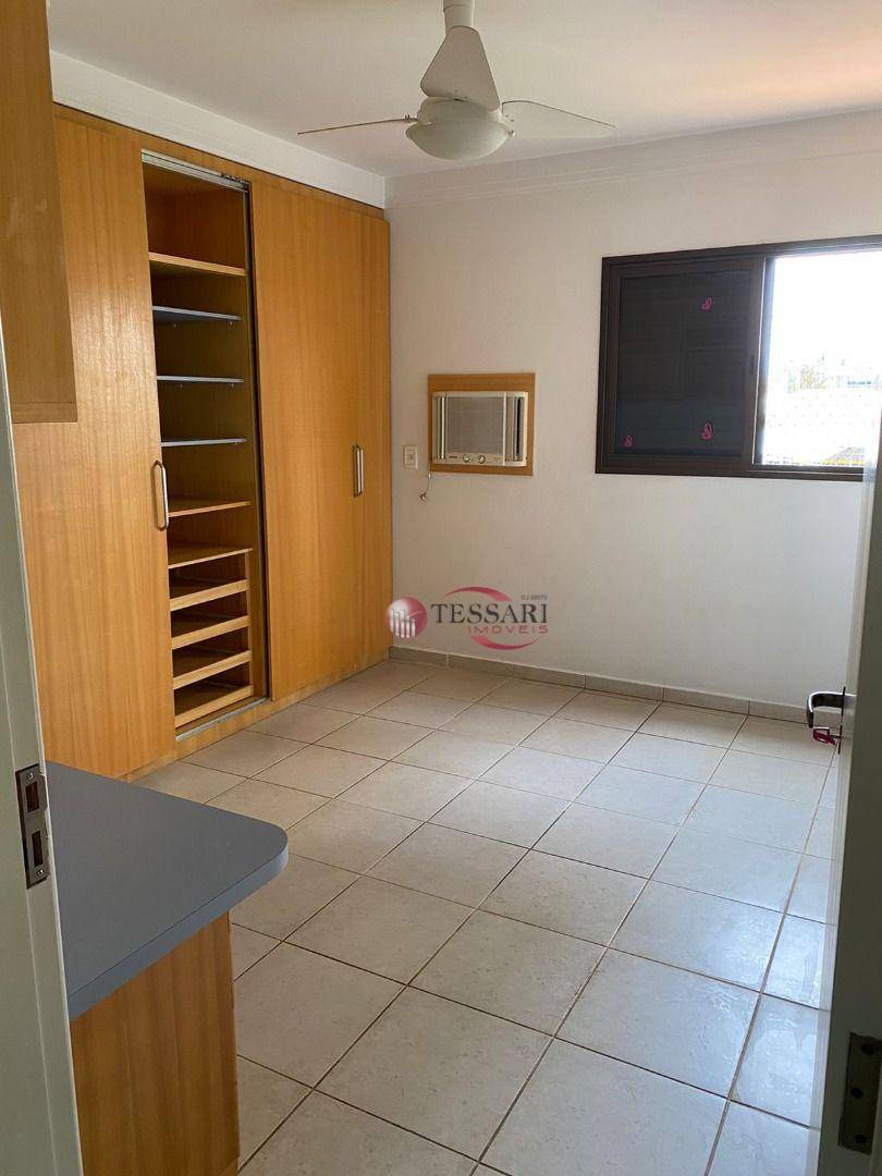 Apartamento à venda com 3 quartos, 130m² - Foto 22