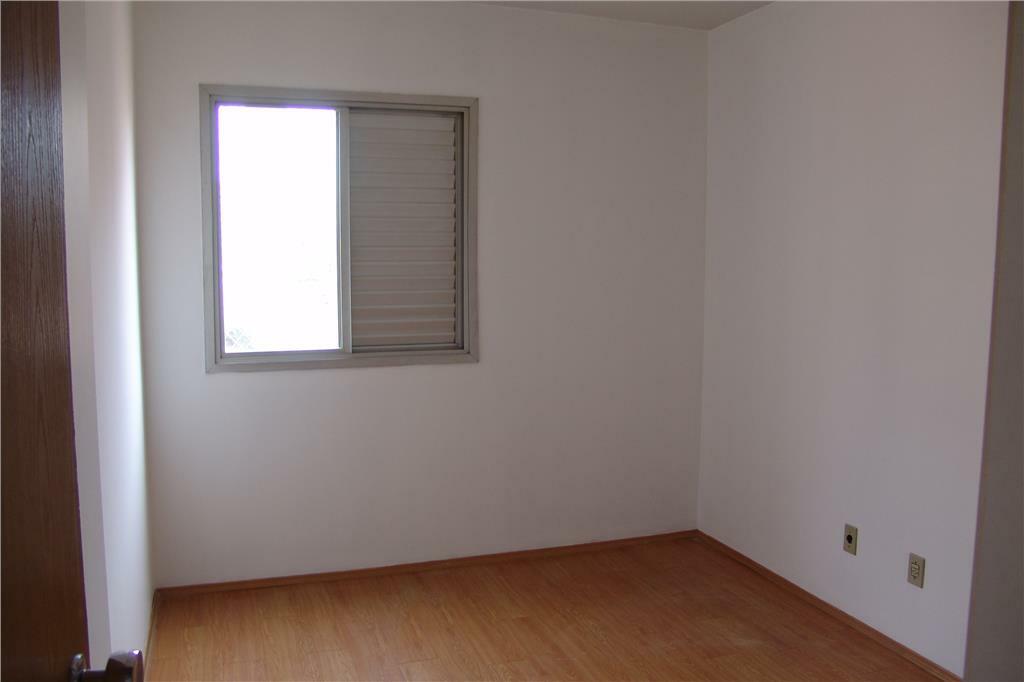 Apartamento para alugar com 2 quartos, 82m² - Foto 8