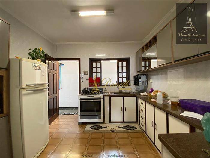 Casa à venda com 3 quartos, 260m² - Foto 52